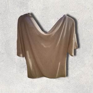 Cream colored American Eagle crop top